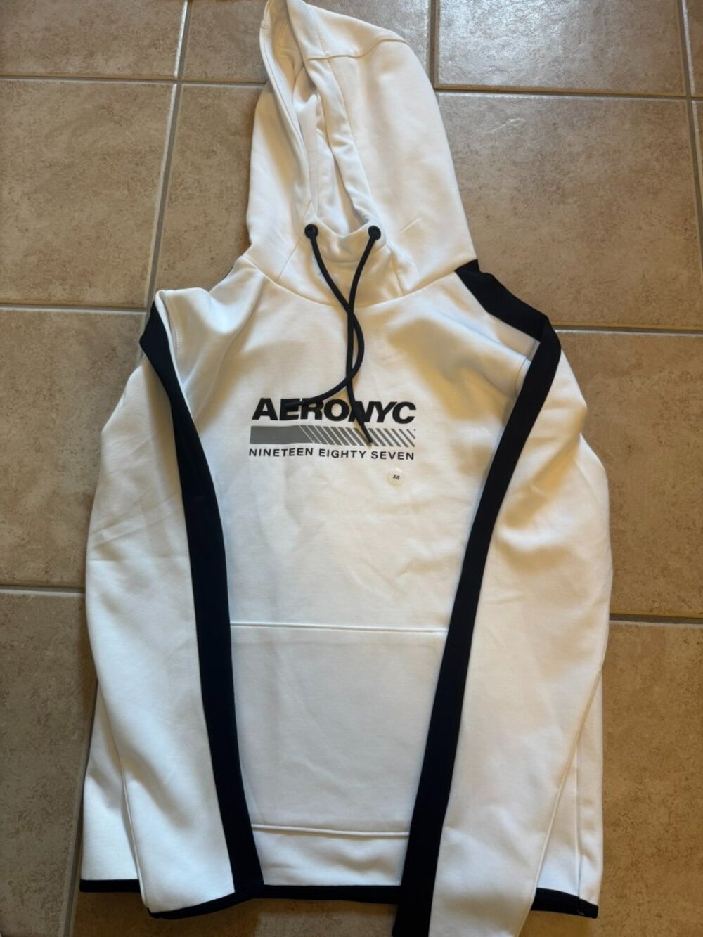 NWT Mens Aeropostale Hoodie SZ XS